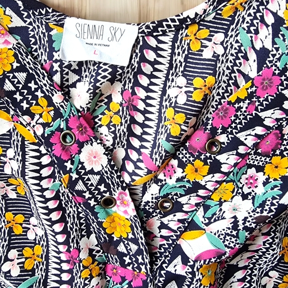 Sienna Sky Cold Shoulder V Neck Floral Romper - Picture 5 of 12